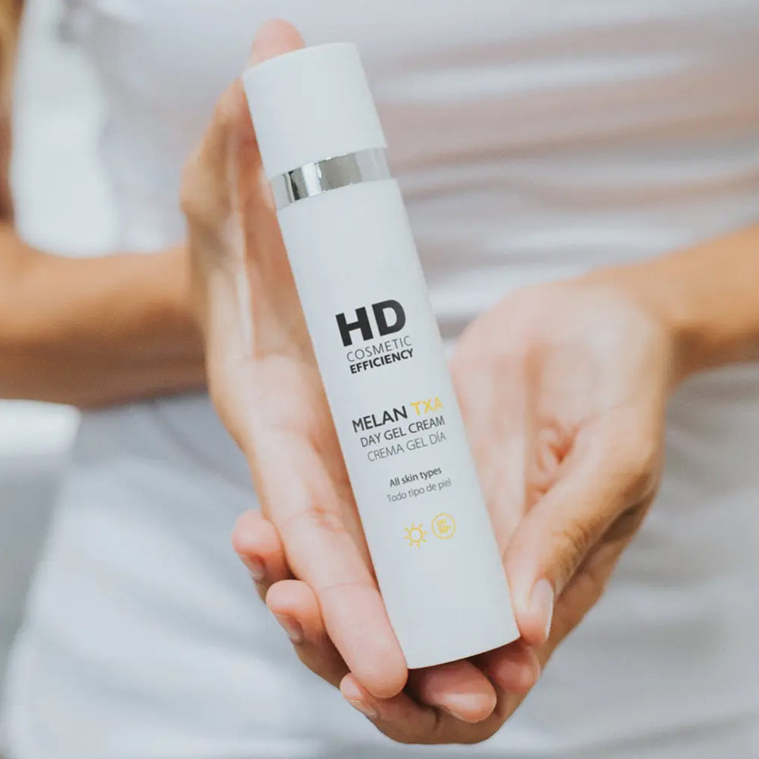 HD_MELAN_TXA_CREMA_GEL_DIA.jpg
